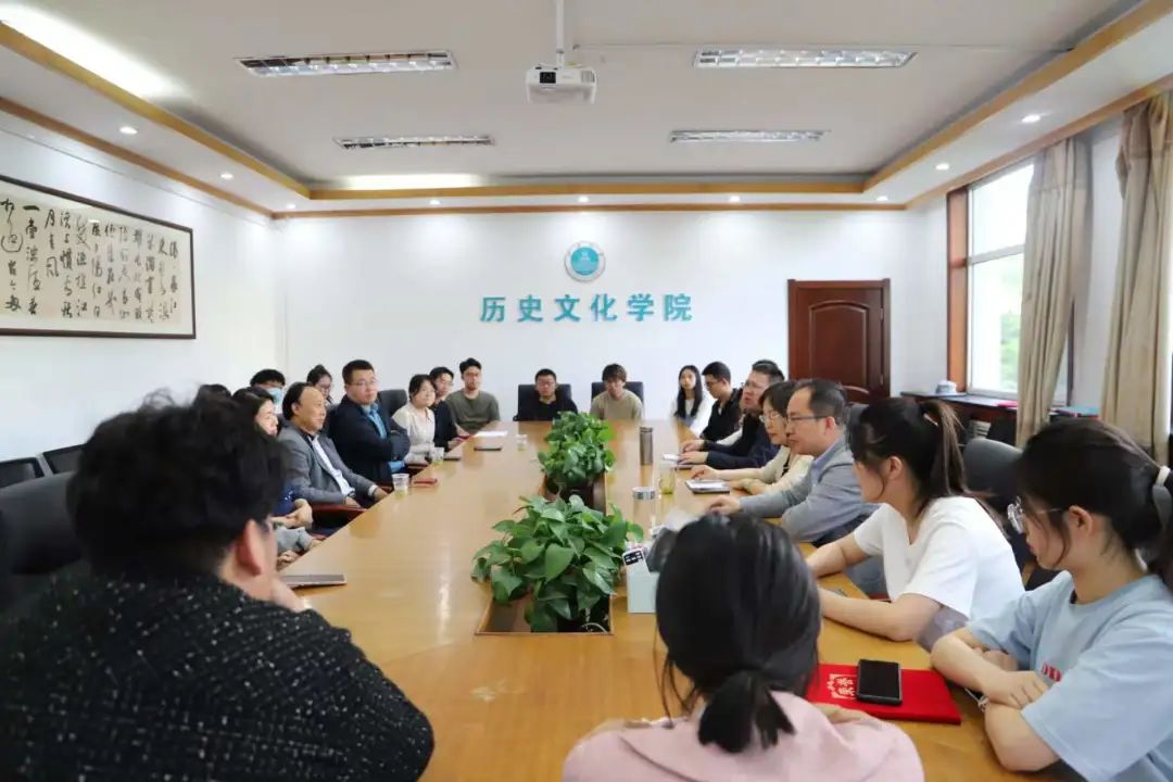 6f59c824b11e43038ddc032a8b83a455.jpg 6f59c824b11e43038ddc032a8b83a455.jpg
